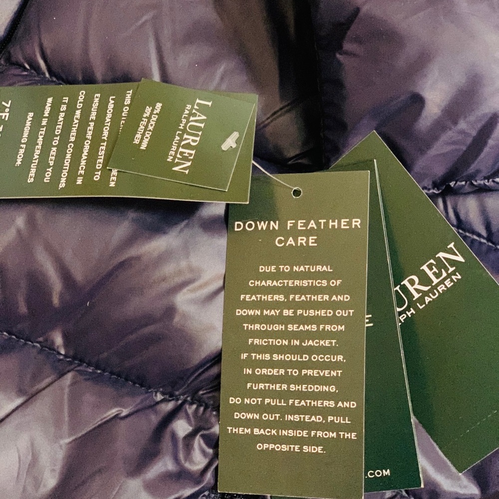 RALPH LAUREN PACKABLE LIGHTWEIGHT HOODED DOWN COAT - Picture 8 of 13